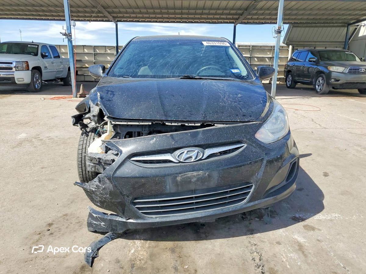 Hyundai Accent 2013