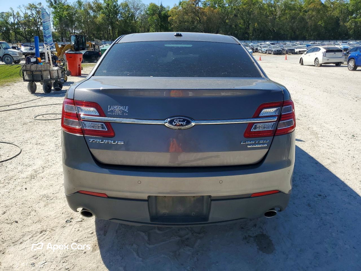 Ford Taurus 2013