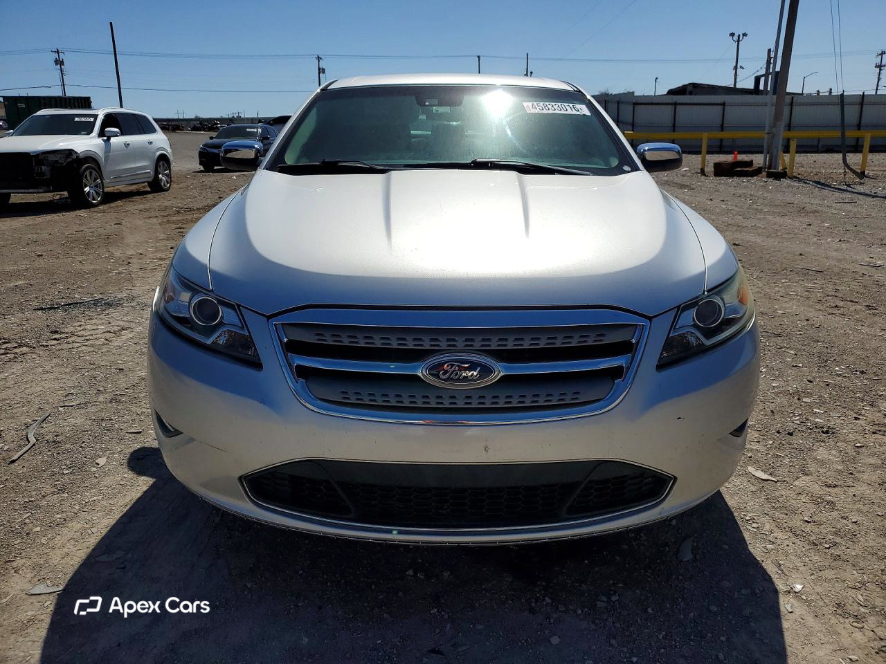 Ford Taurus 2011