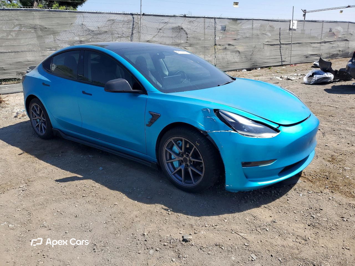 Tesla Model 3 2022