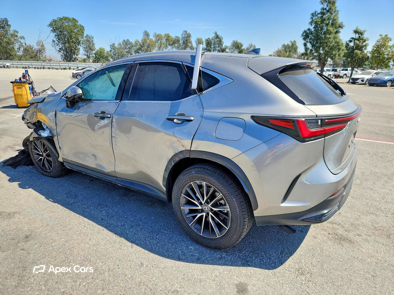 Lexus NX 2022