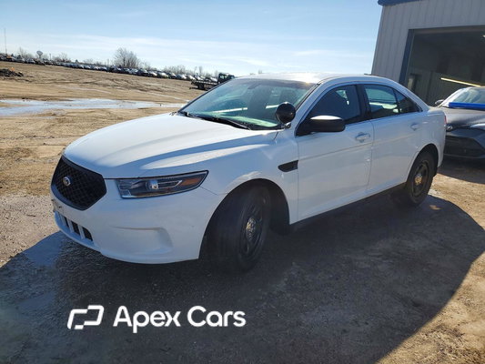 Ford Taurus 2015 - Image 1 of 13