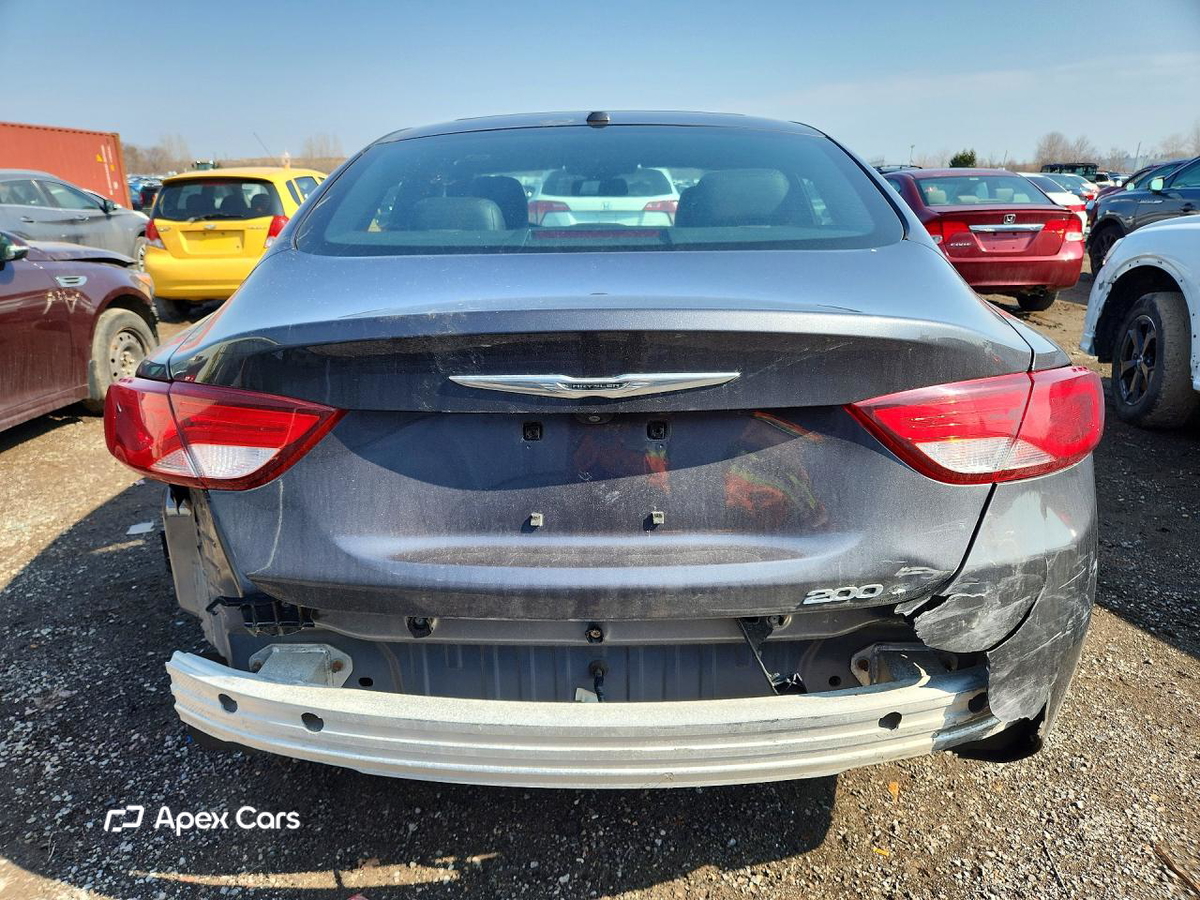 Chrysler 200 2015