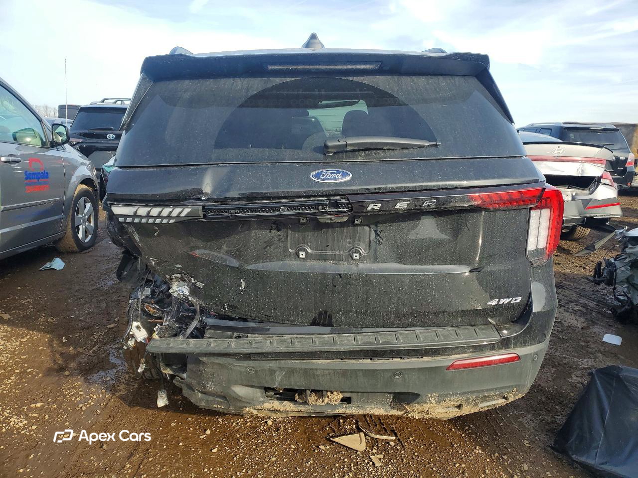 Ford Explorer 2025