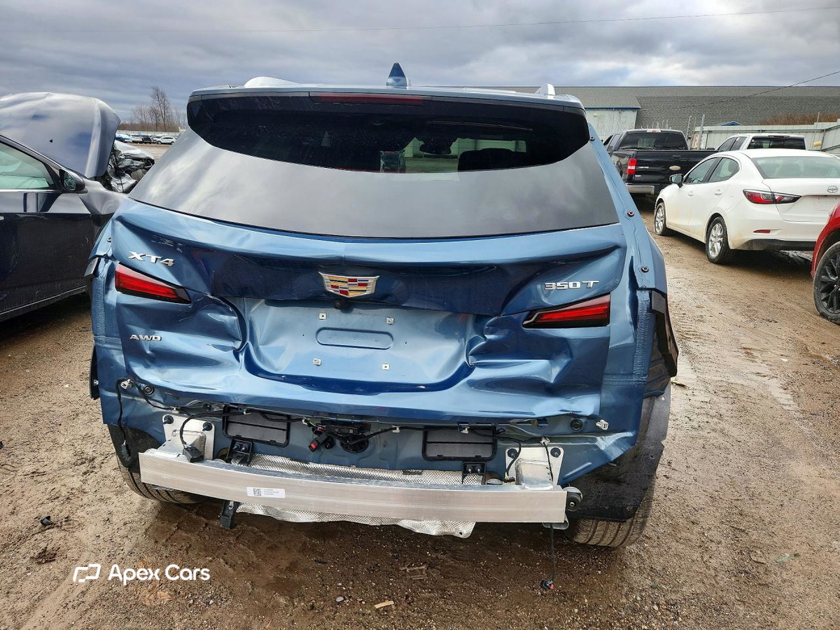 Cadillac XT4 2025
