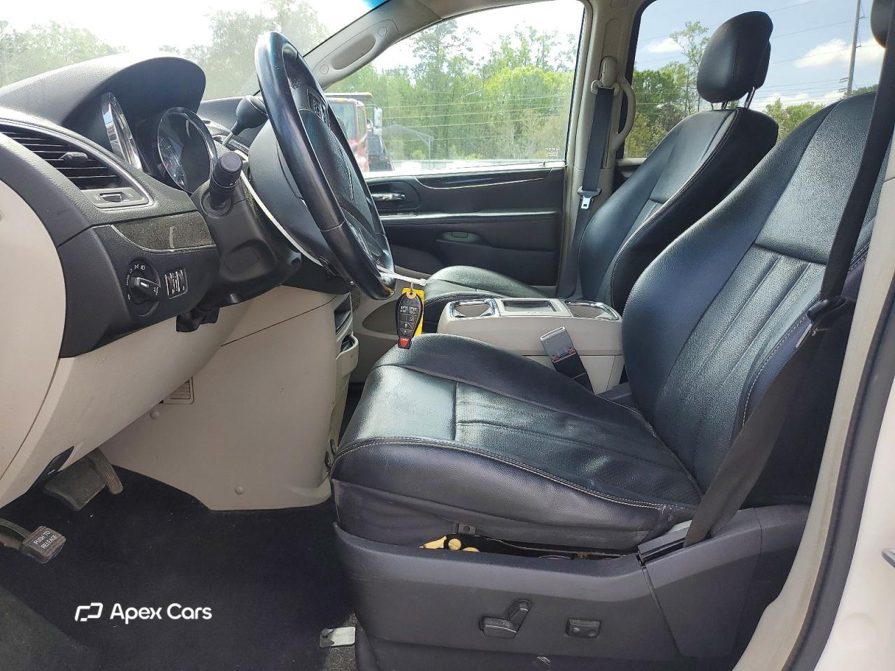 Chrysler Voyager 2013