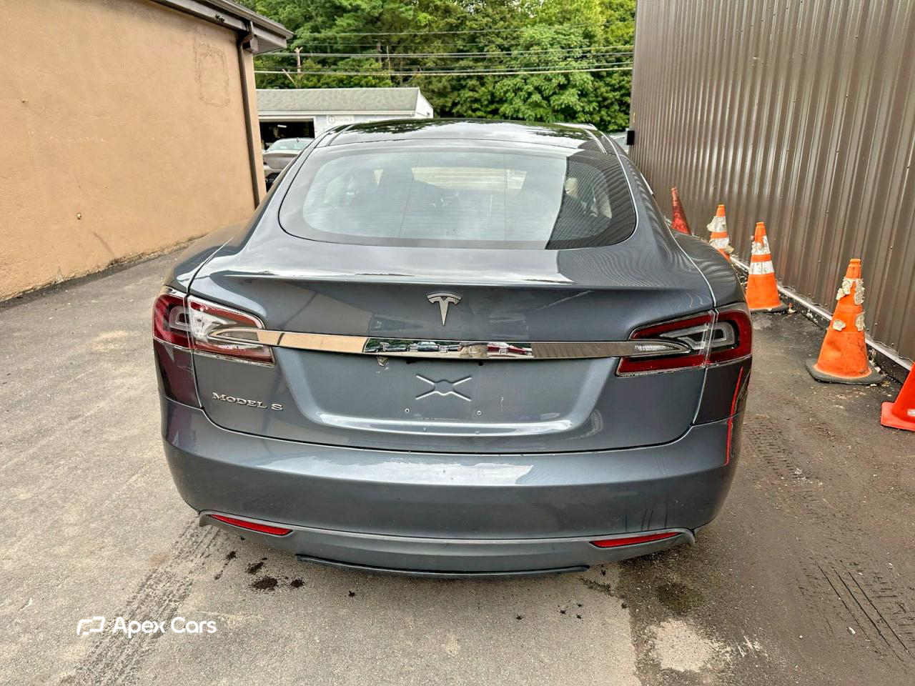 Tesla Model S 2013