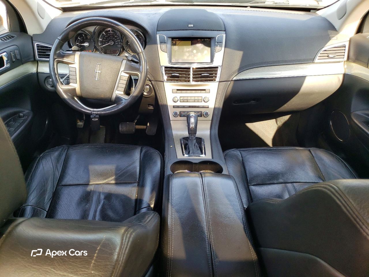 Lincoln MKT 2010