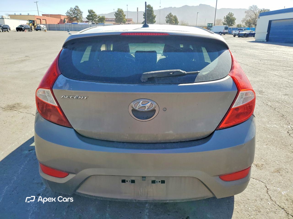Hyundai Accent 2013