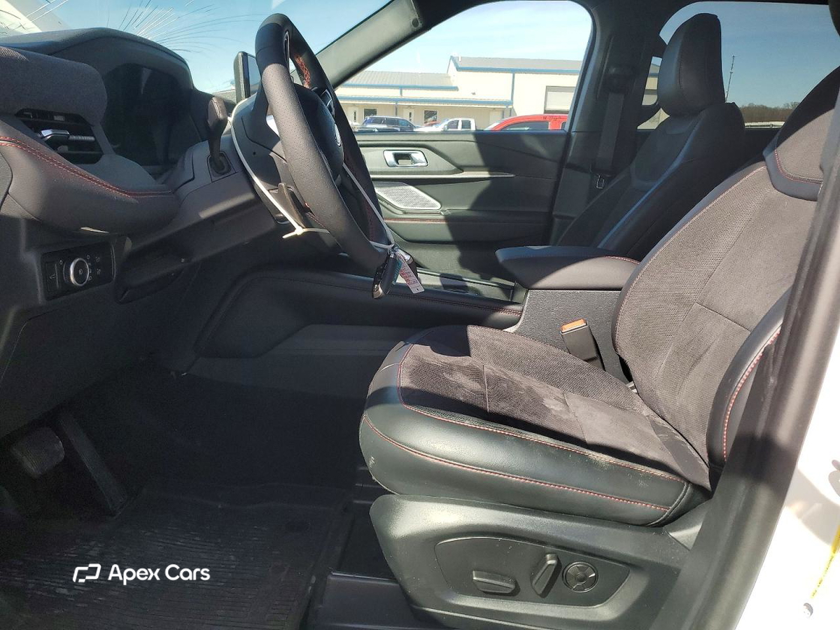 Ford Explorer 2025