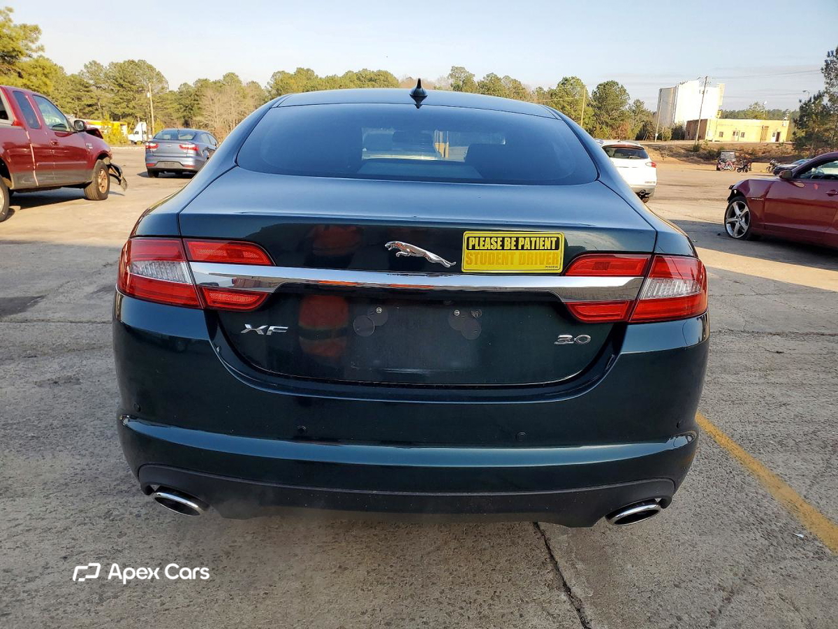 Jaguar XF 2013