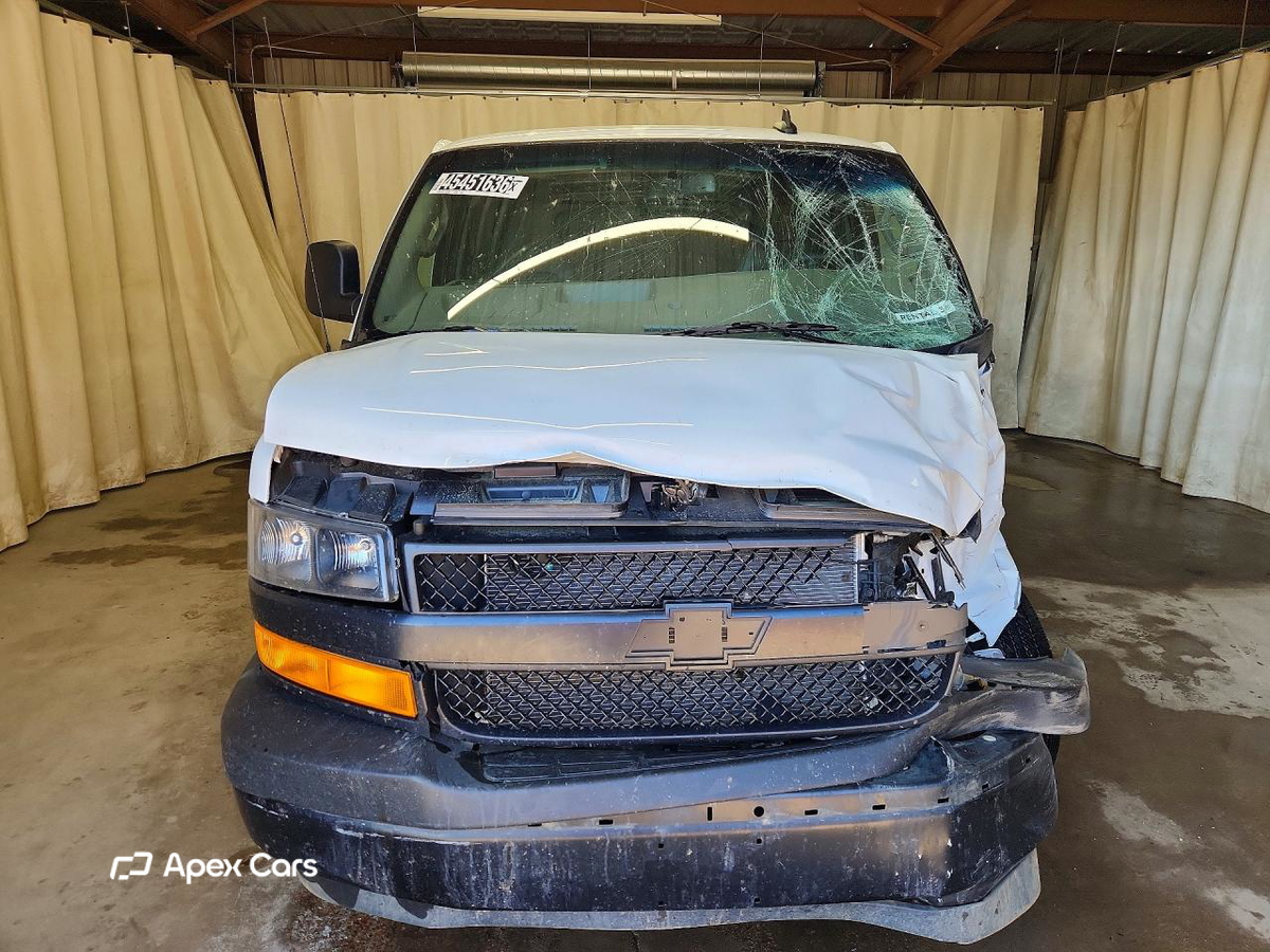 Chevrolet Express 2025
