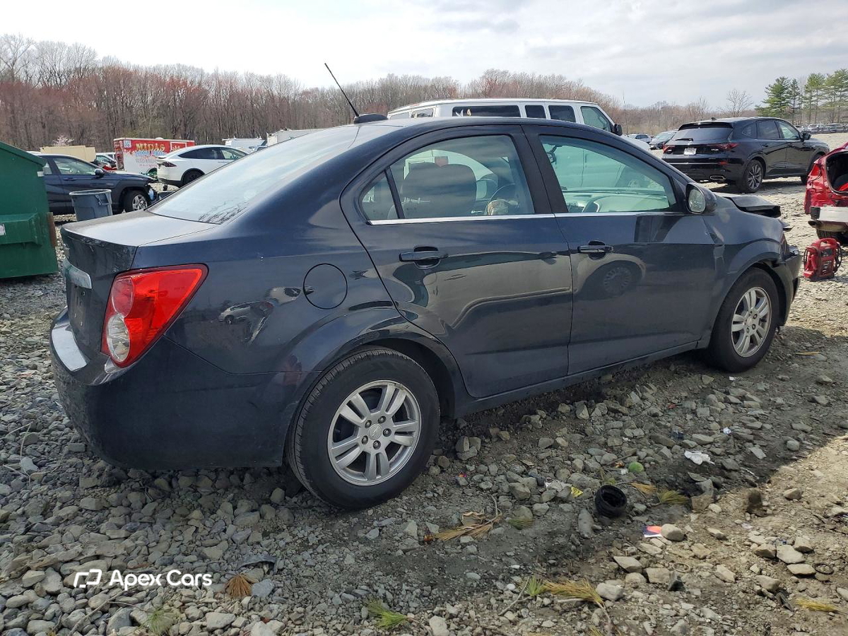 Chevrolet Sonic 2015