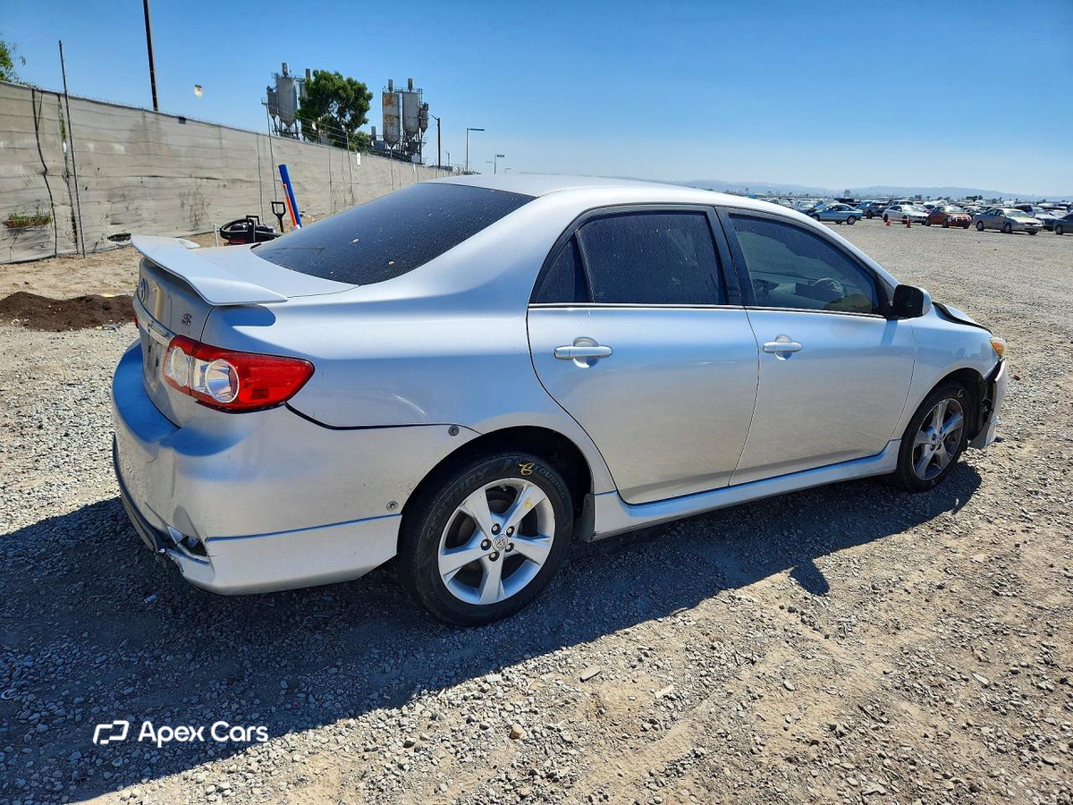 Toyota Corolla 2011