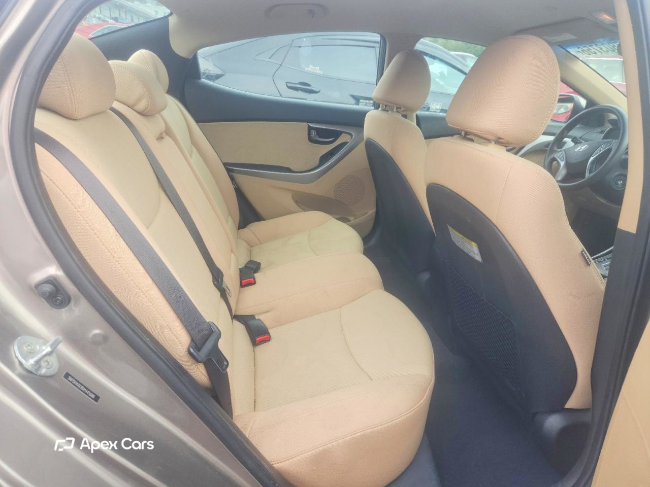 Hyundai Elantra 2013