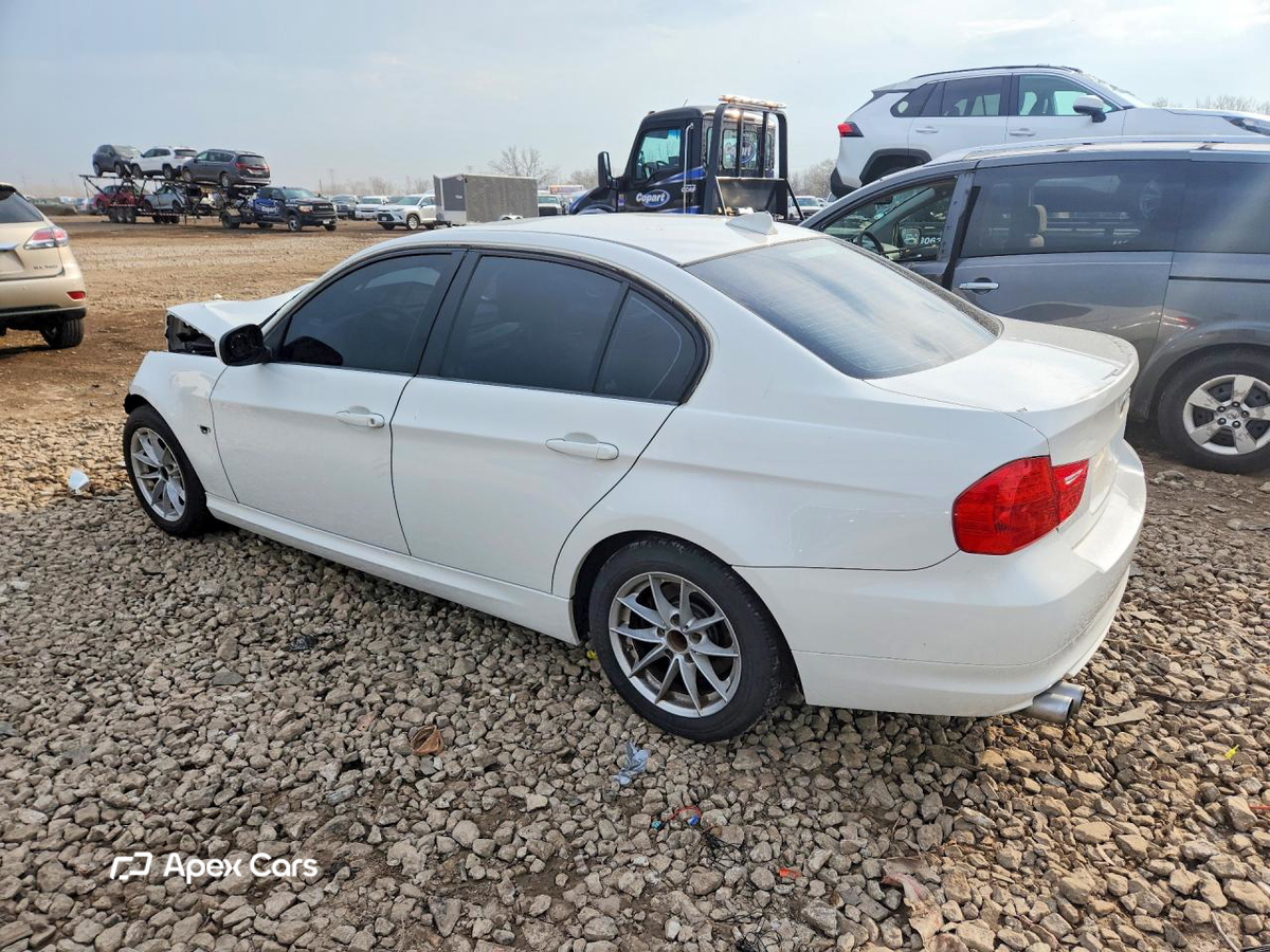 BMW Series 3 2011
