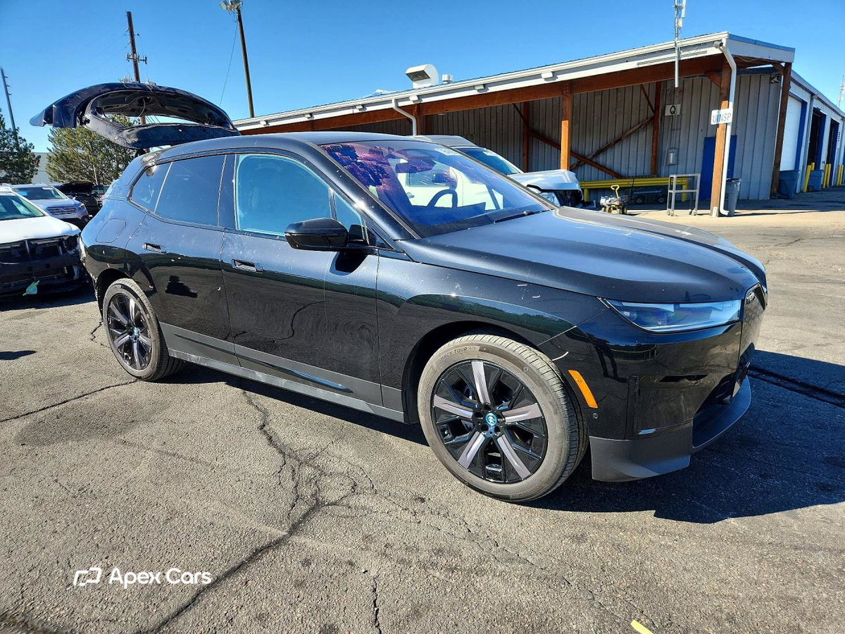 BMW iX 2024