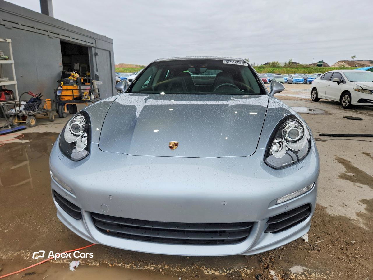 Porsche Panamera 2016