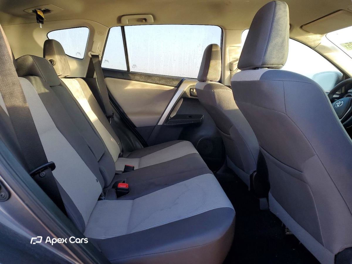Toyota RAV 4 2015