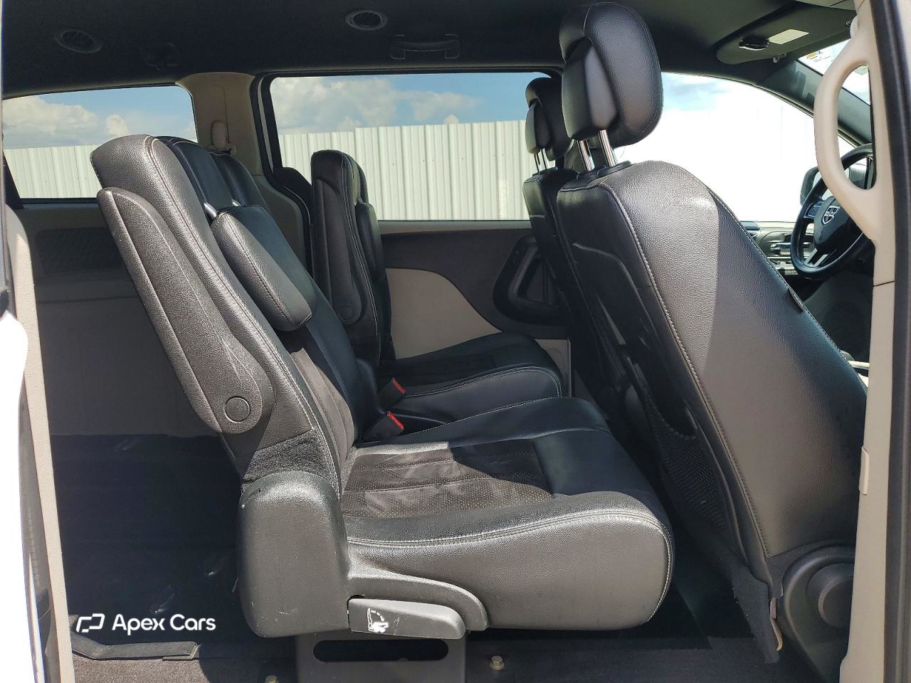 Dodge Caravan 2017