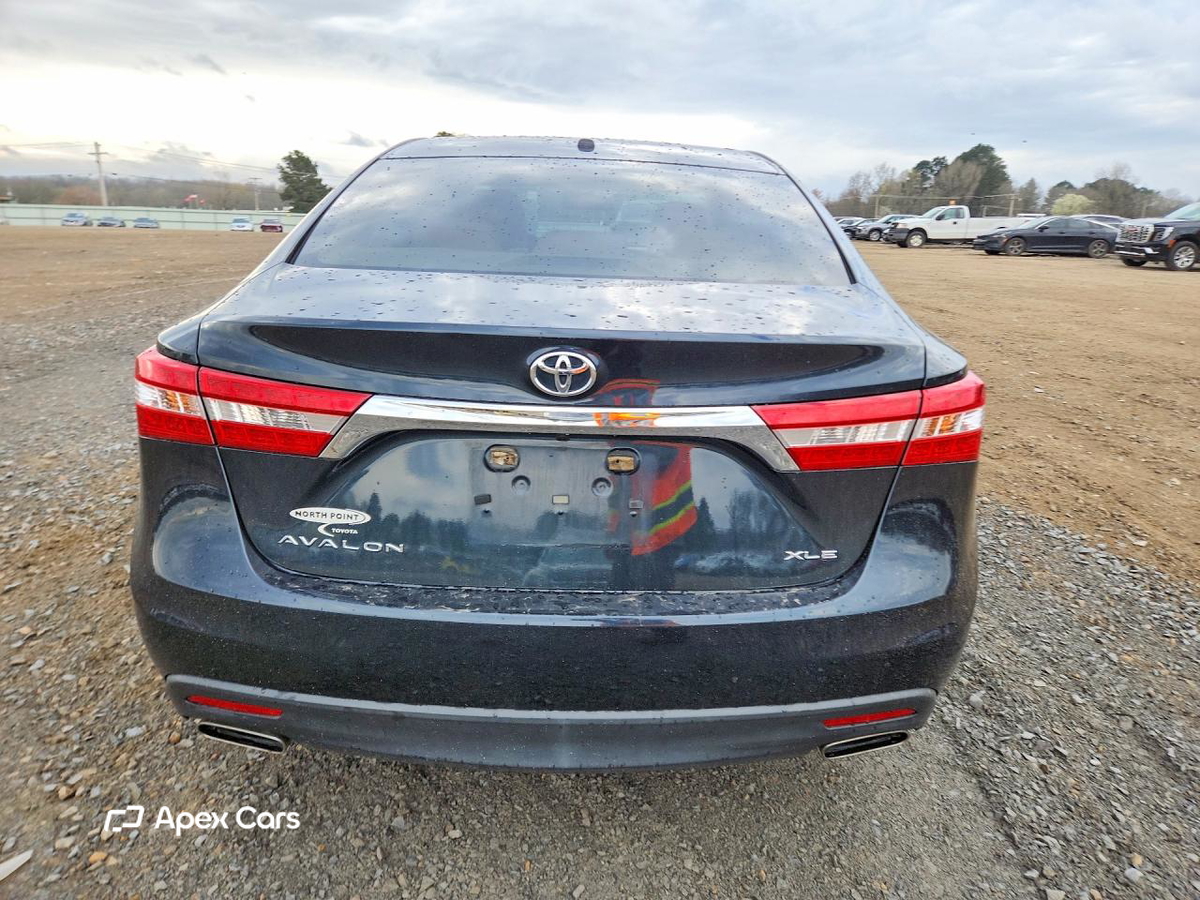Toyota Avalon 2015