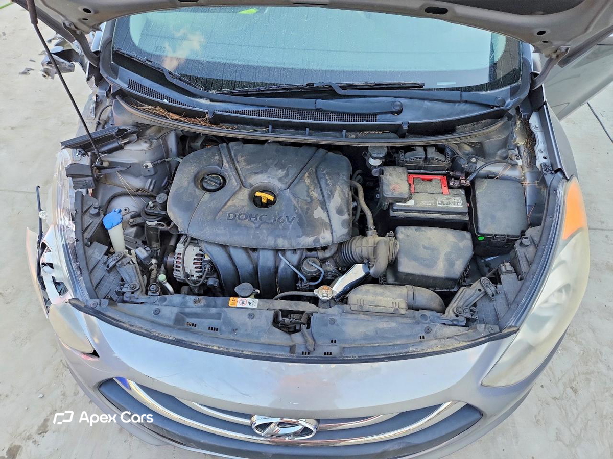 Hyundai Elantra 2013