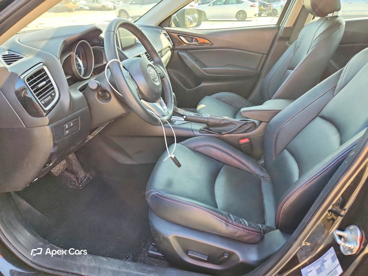 Mazda 3 2015