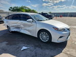 Lexus ES 2017