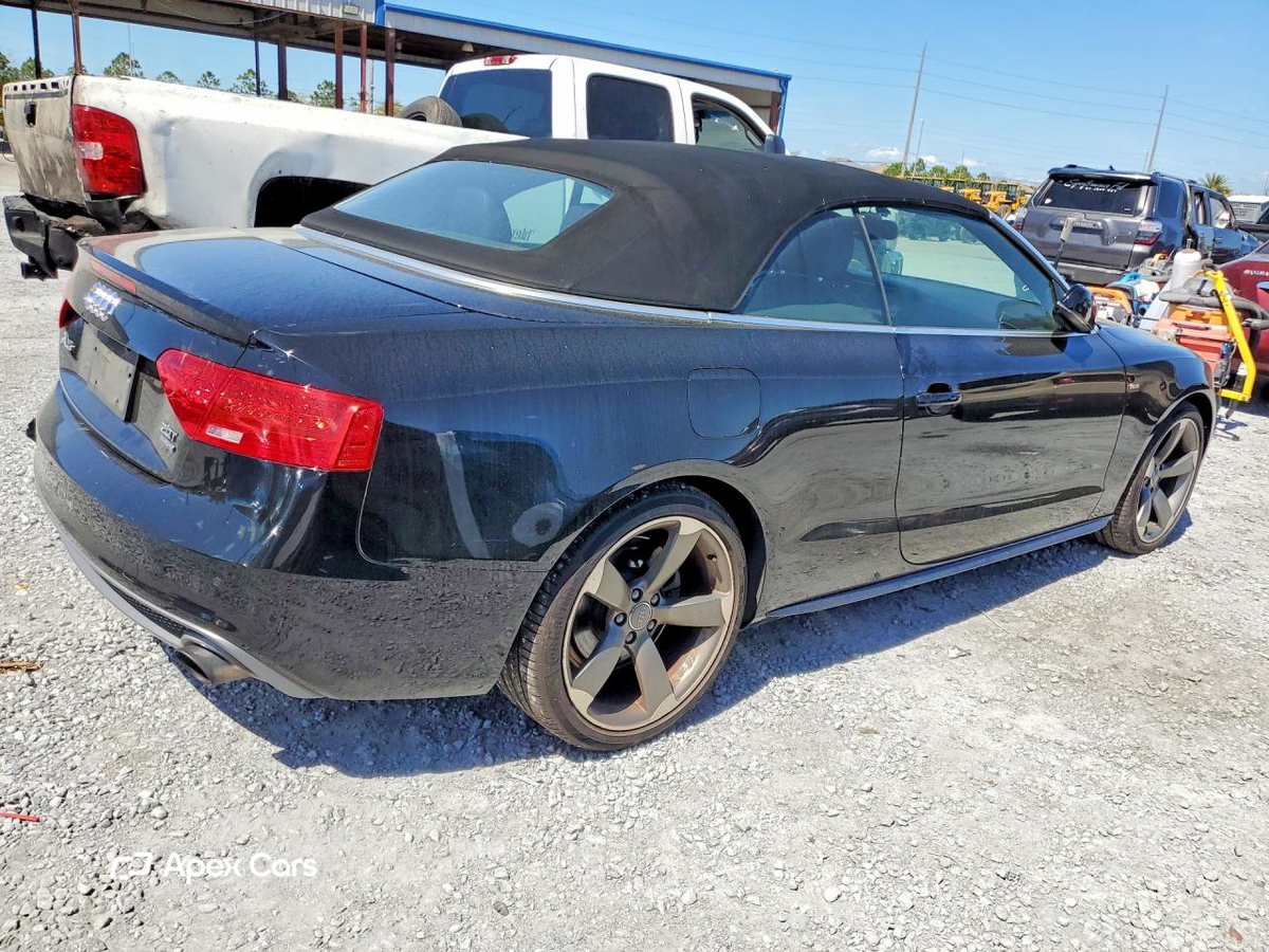 Audi quattro 2016
