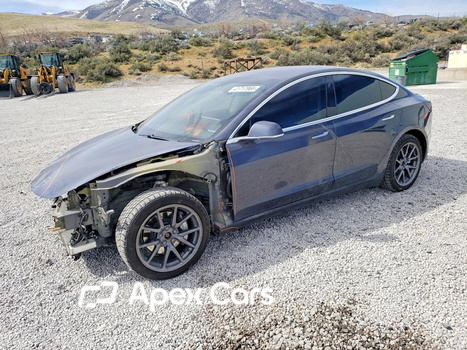 Tesla Model 3 2018 - Image 1 of 14