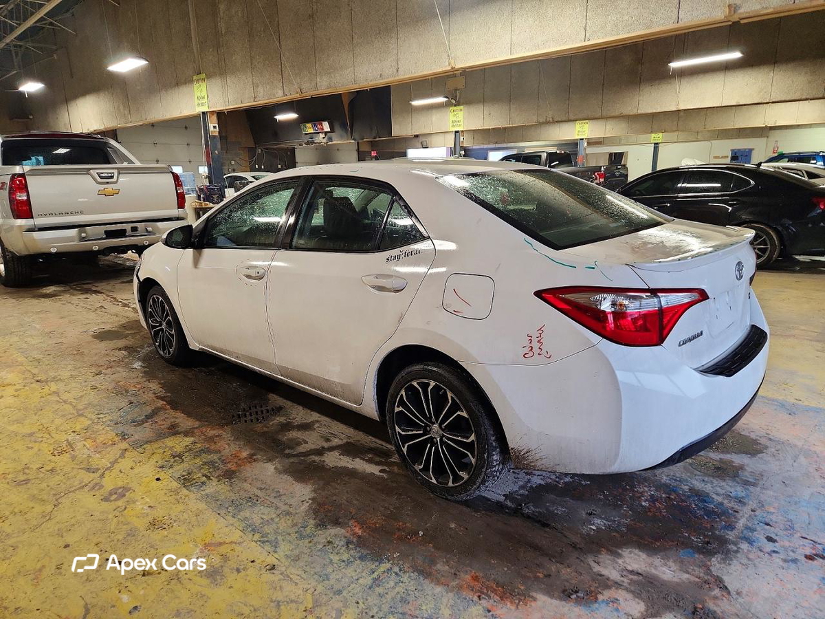 Toyota Corolla 2015