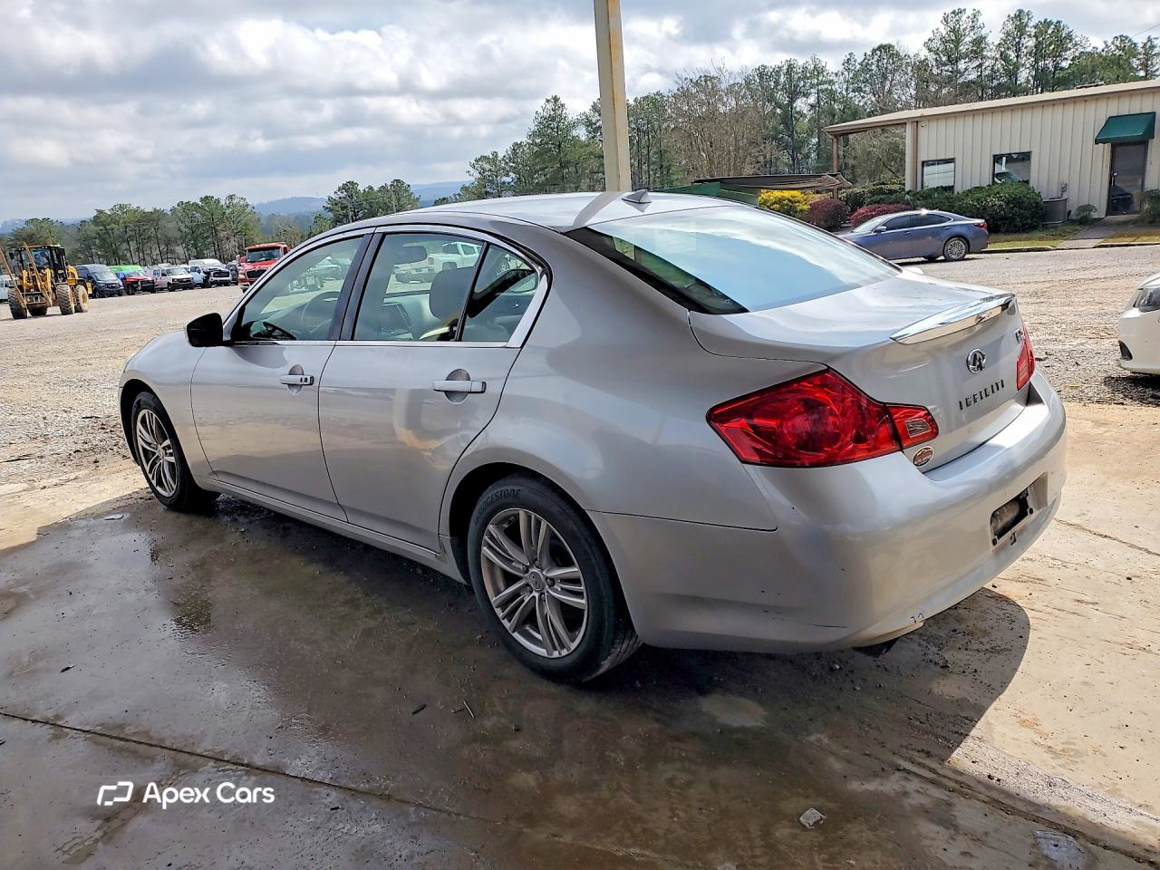 Infiniti G 2012