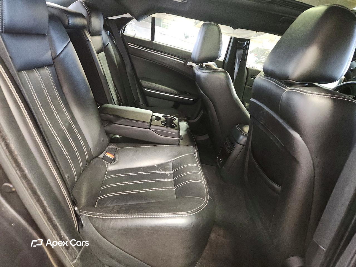 Chrysler 300 2018