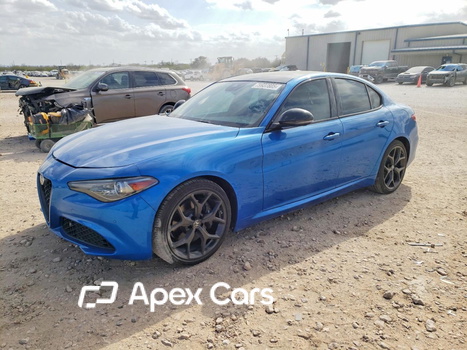 Alfa Romeo Giulia 2021 - Image 1 of 12