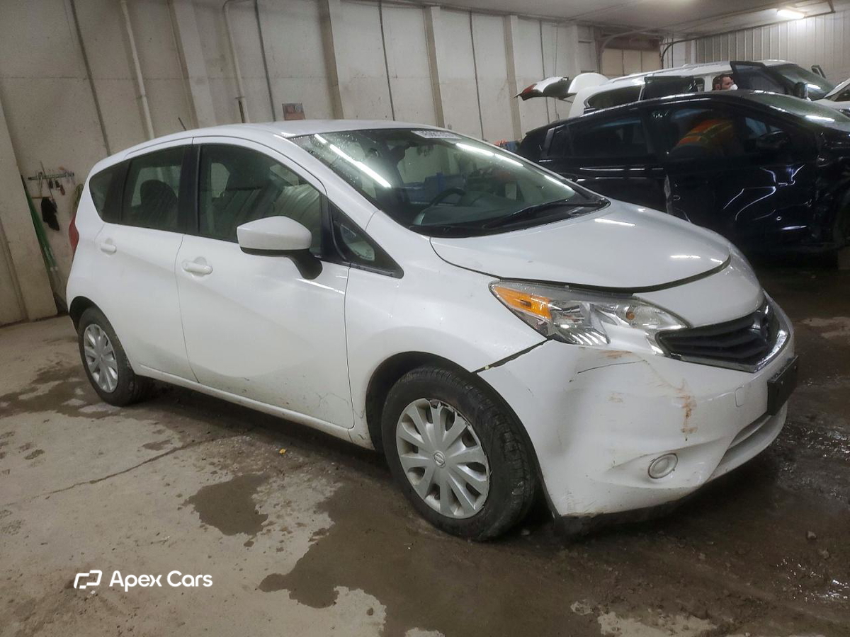Nissan Versa 2016