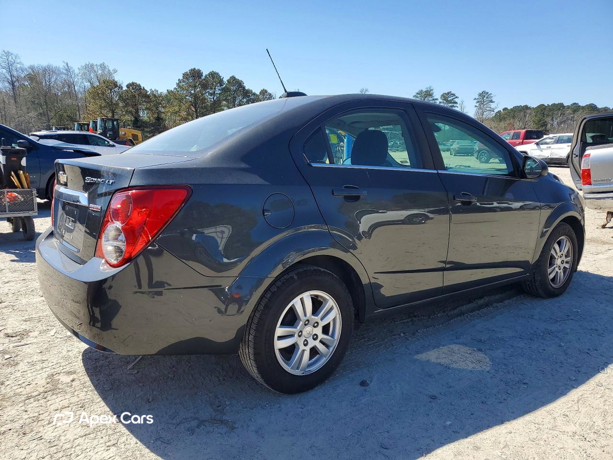 Chevrolet Sonic 2015