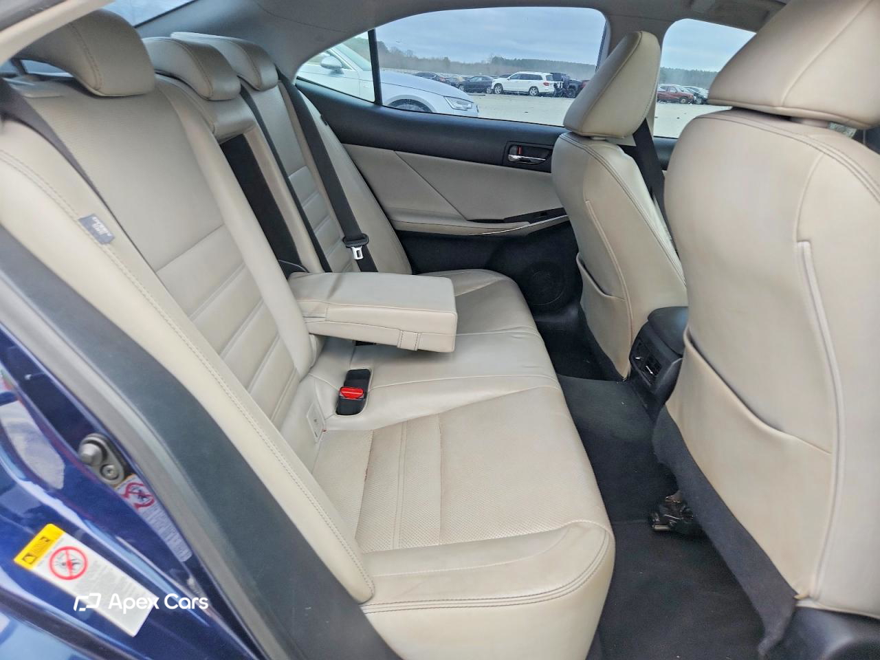 Lexus IS 2015