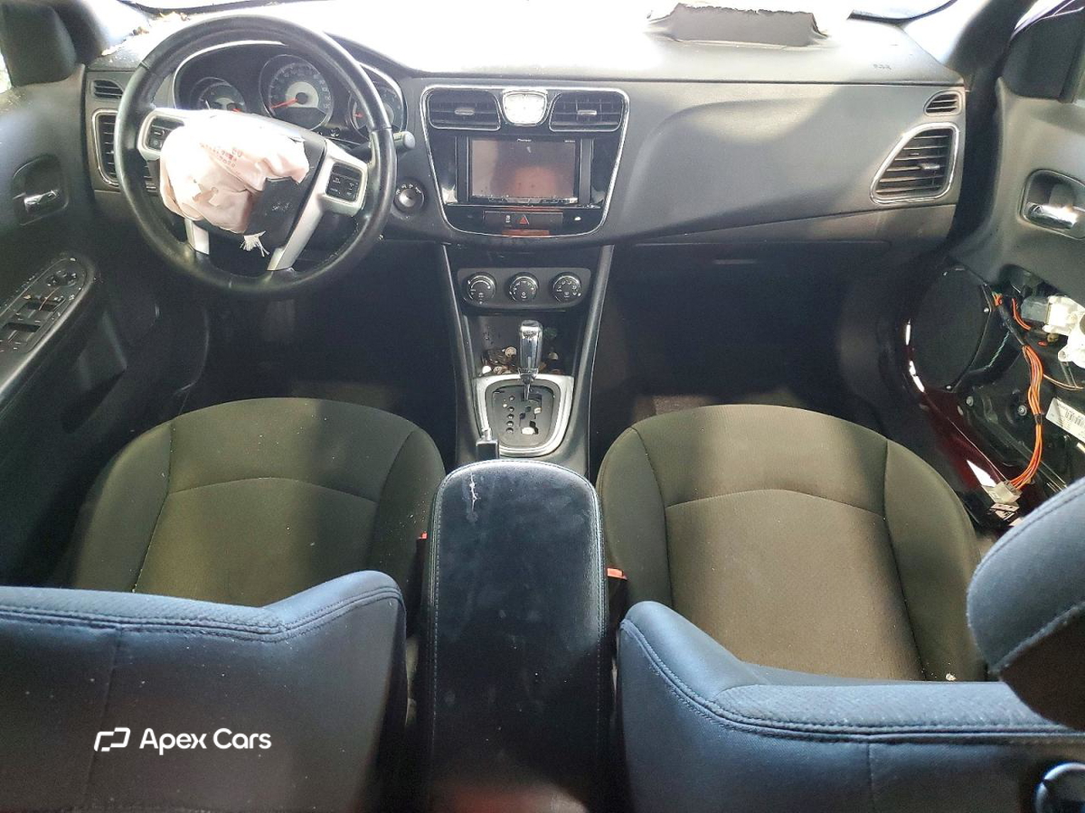 Chrysler 200 2012