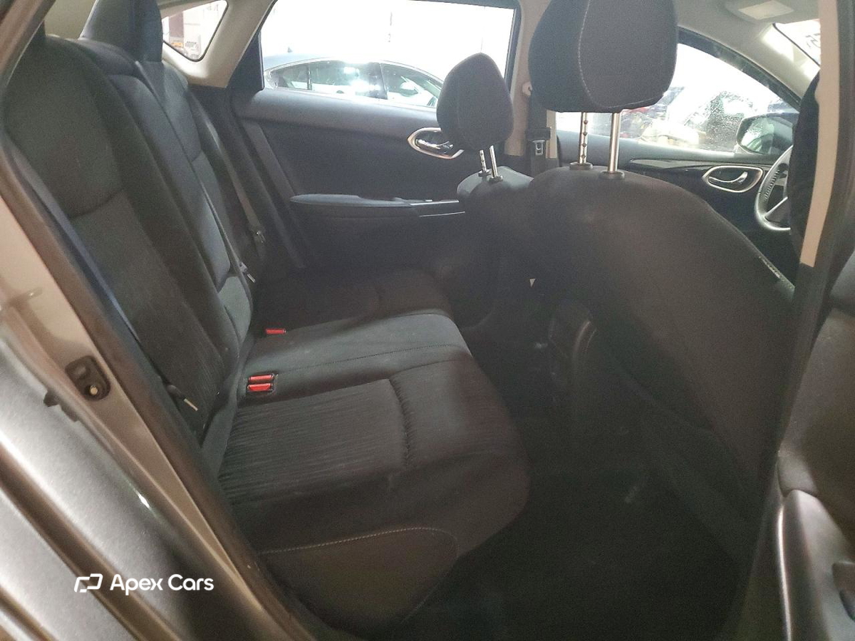 Nissan Sentra 2019