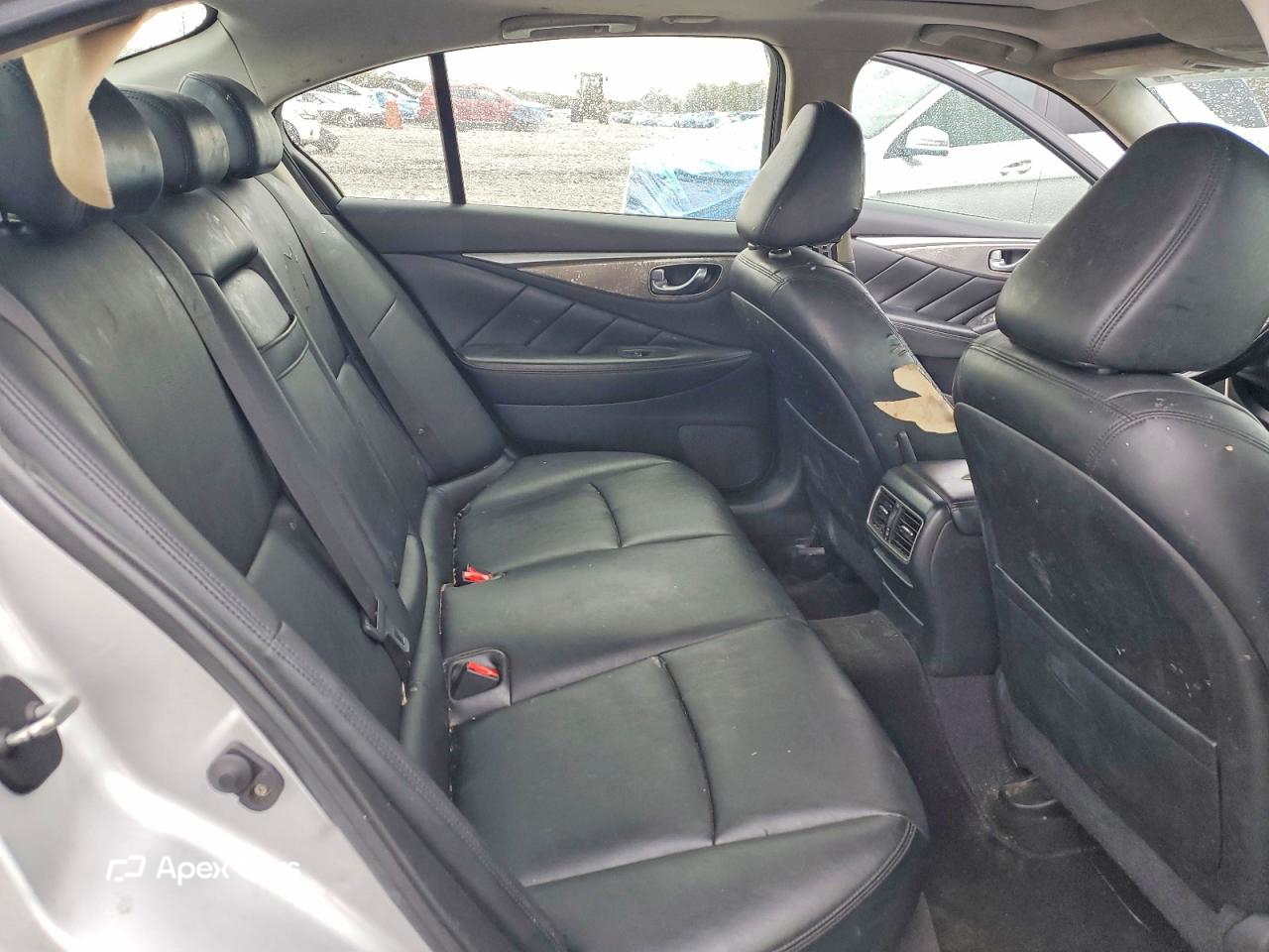 Infiniti Q50 2014