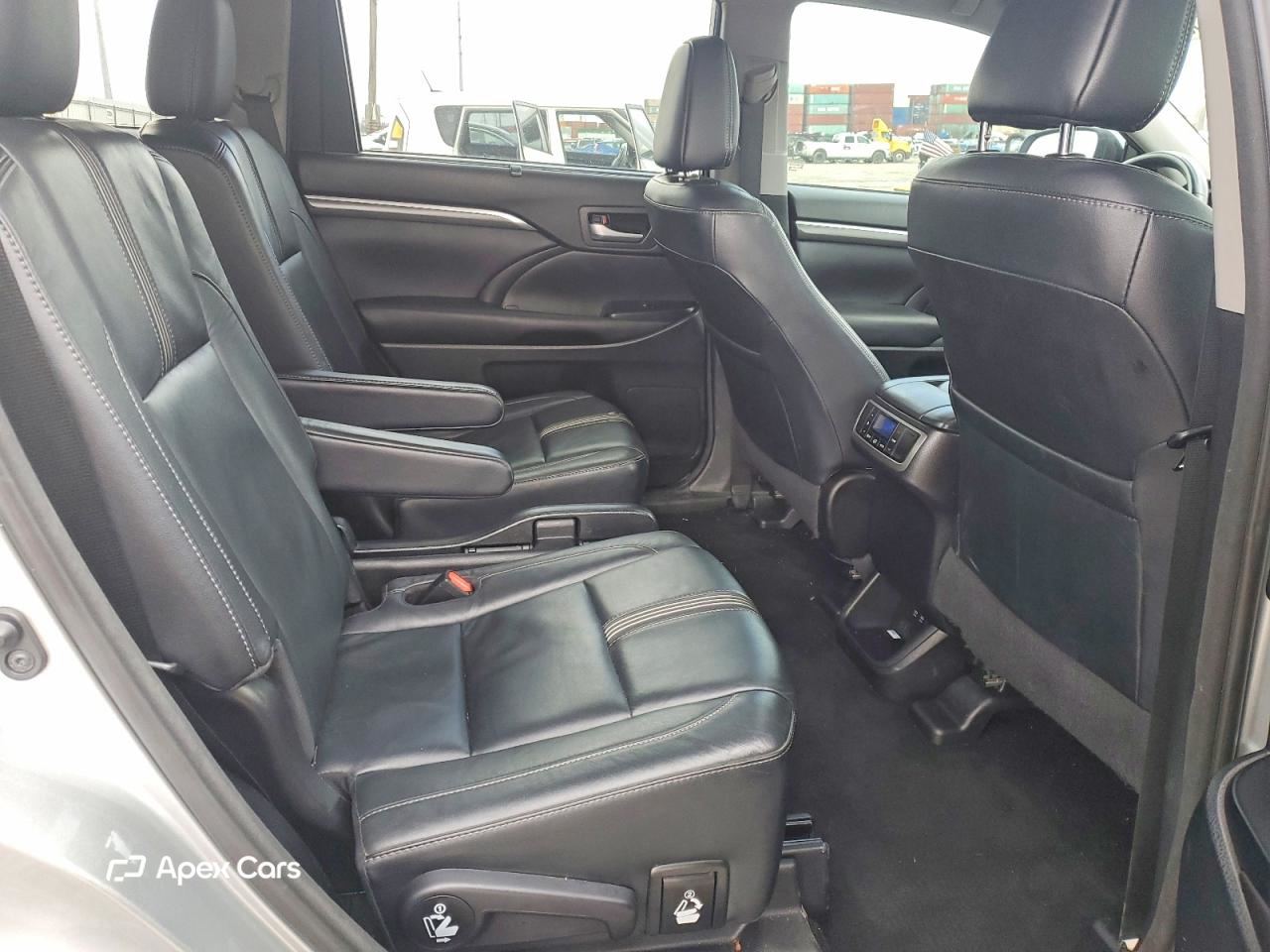 Toyota Highlander 2017