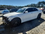 Chrysler 300 2019