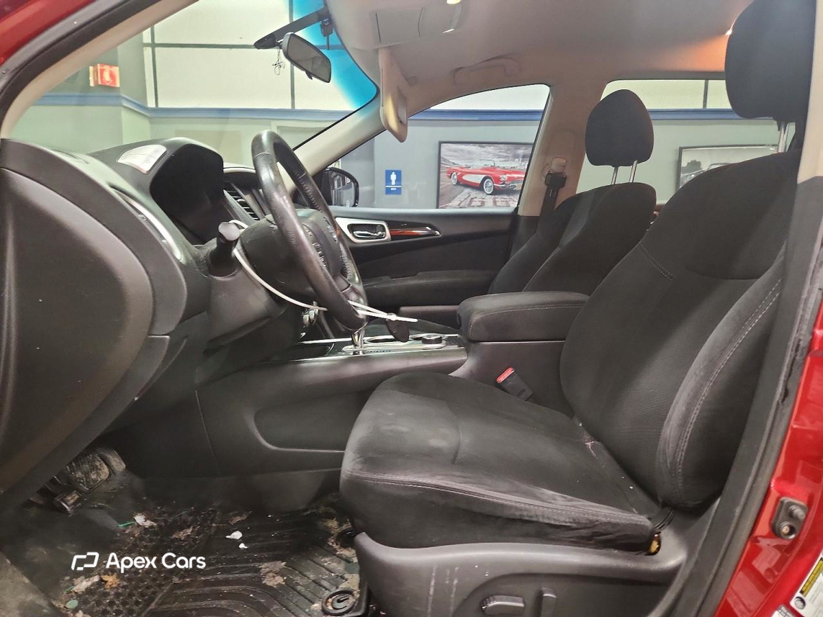 Nissan Pathfinder 2014