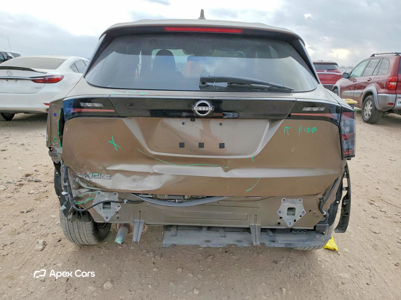 Nissan Kicks 2025
