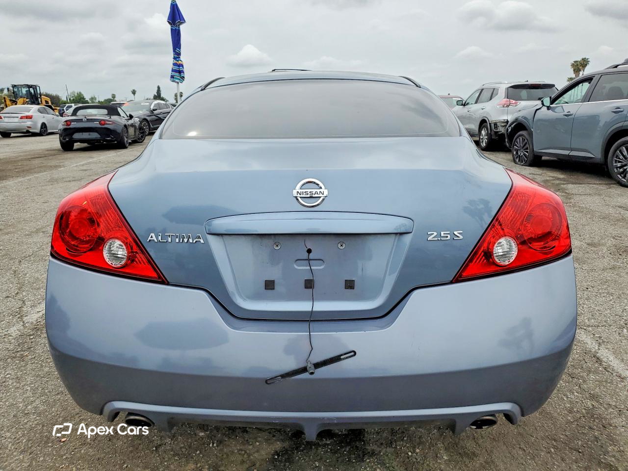 Nissan Altima 2012