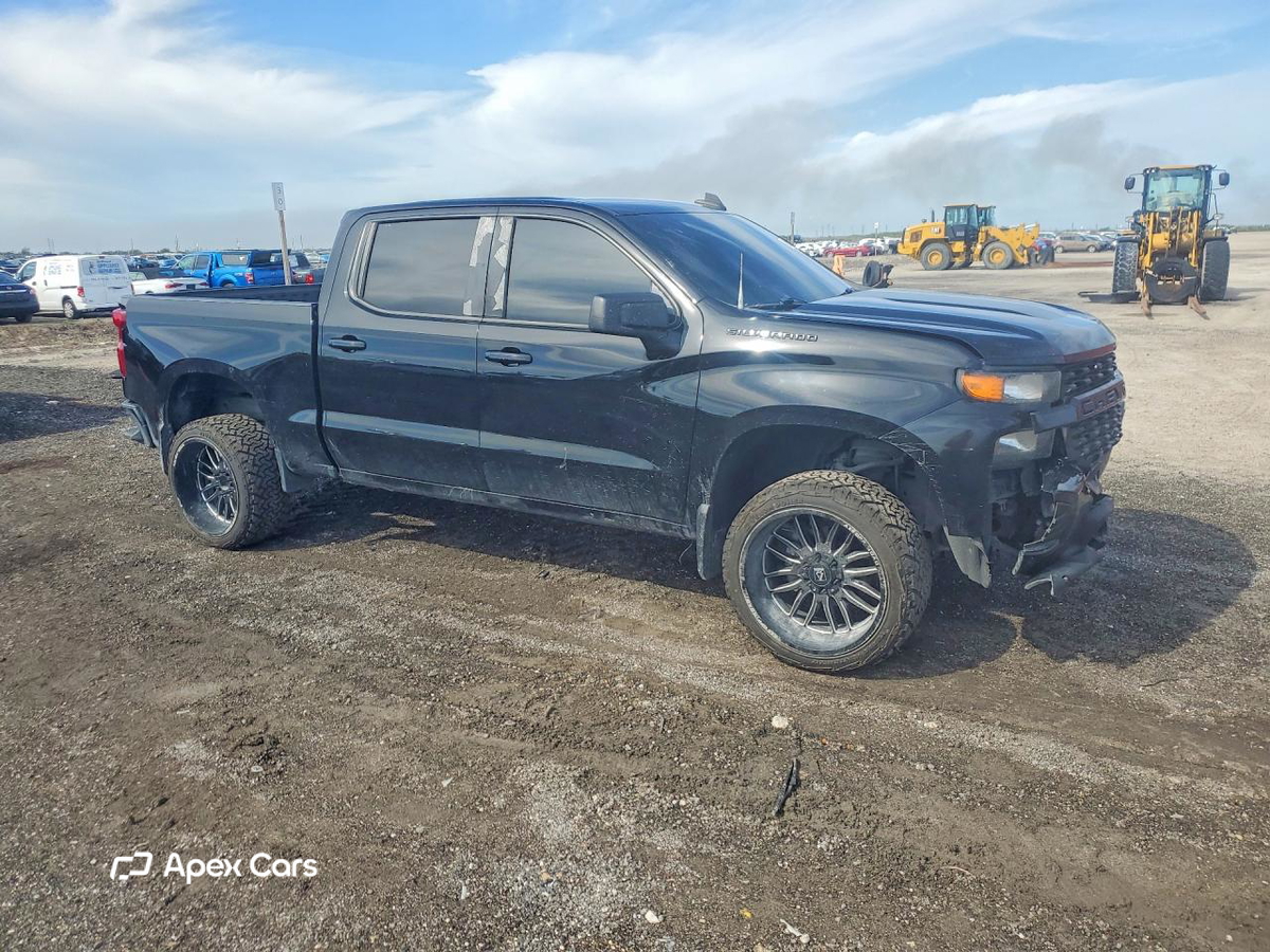 Chevrolet Silverado 2021