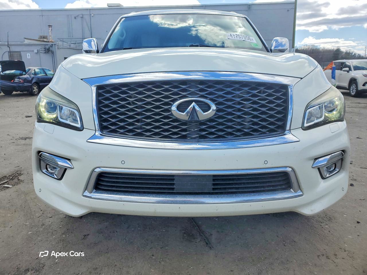 Infiniti QX80 2016