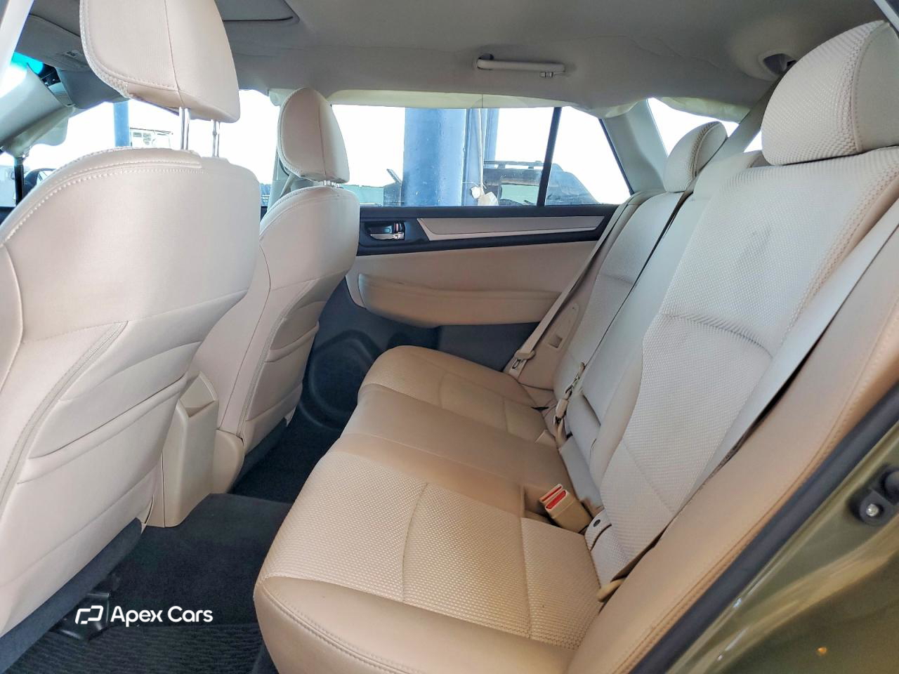 Subaru Outback 2015