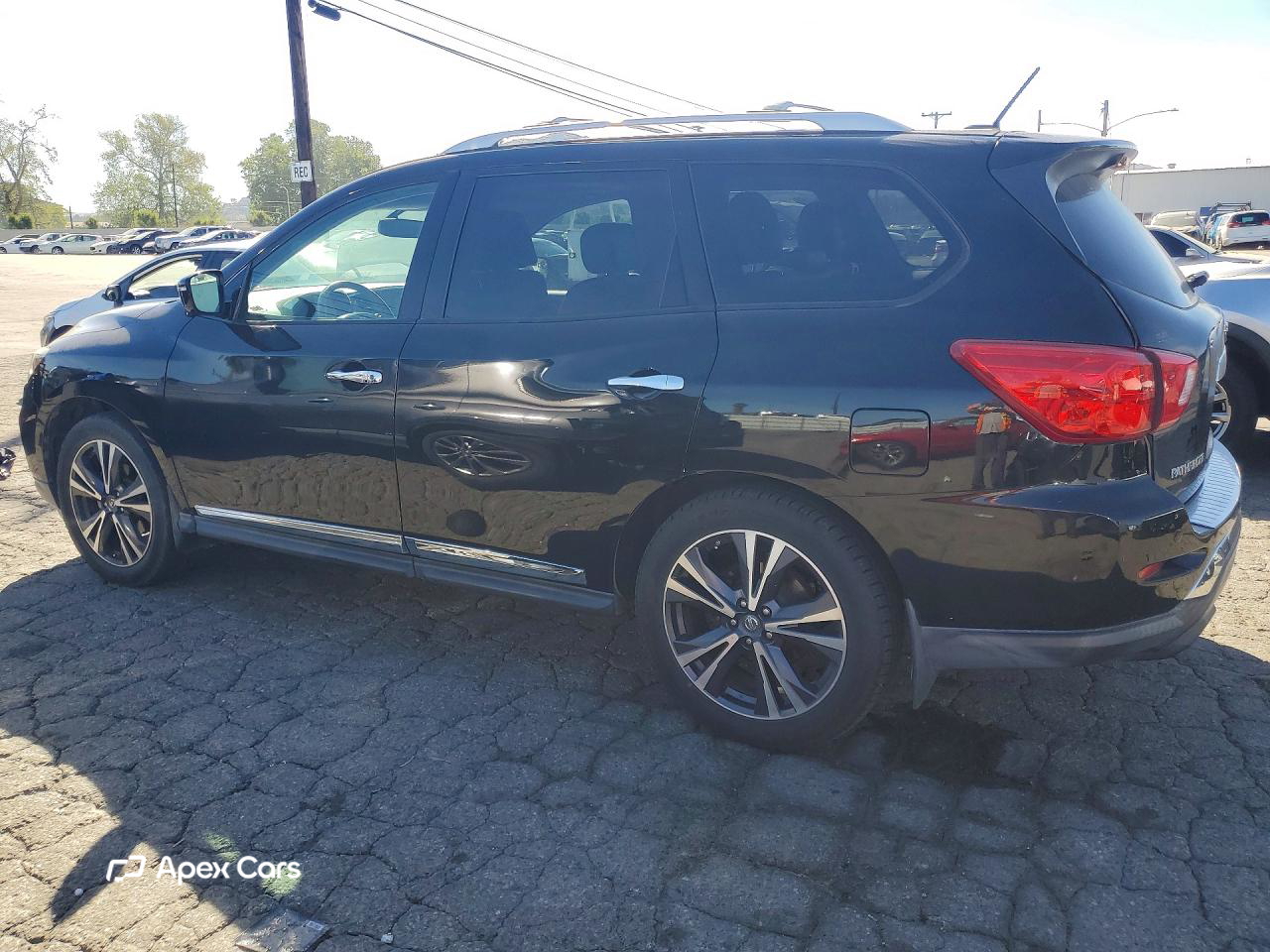 Nissan Pathfinder 2017