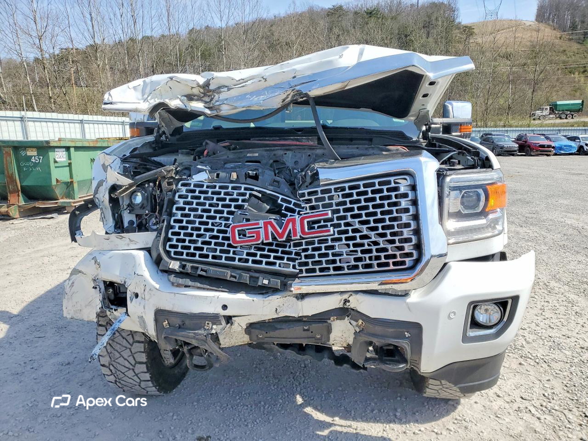 GMC Sierra 2016